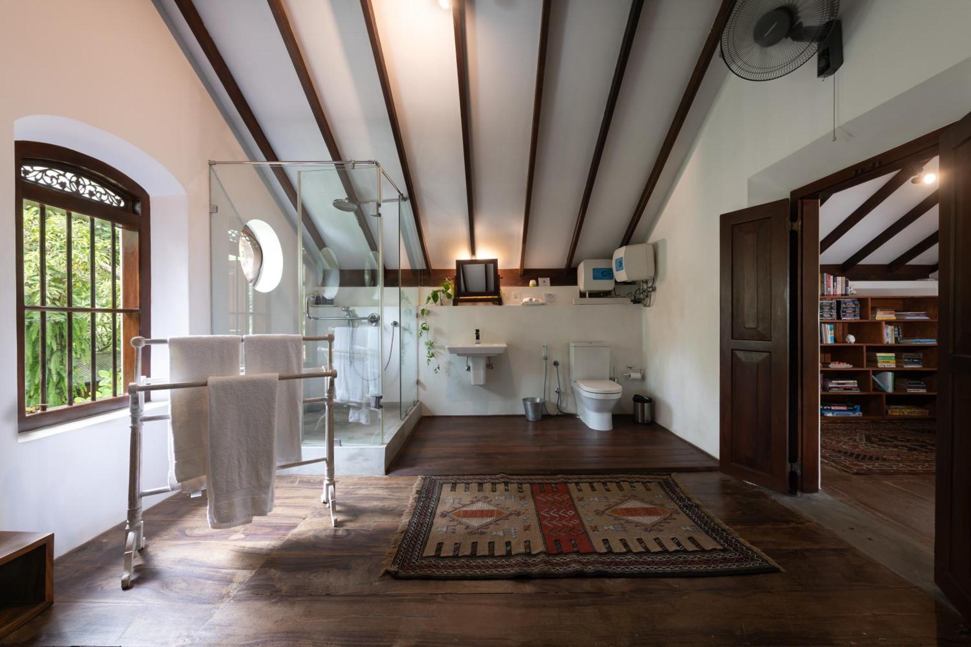 Mo River House Luxury Villa Hikkaduwa Bagian luar foto