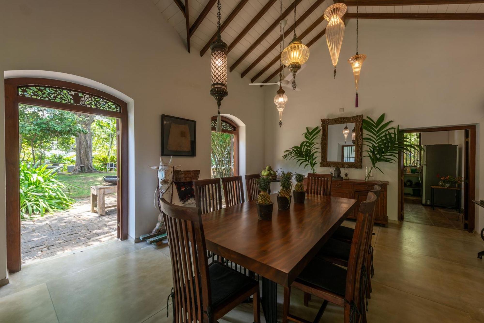 Mo River House Luxury Villa Hikkaduwa Bagian luar foto