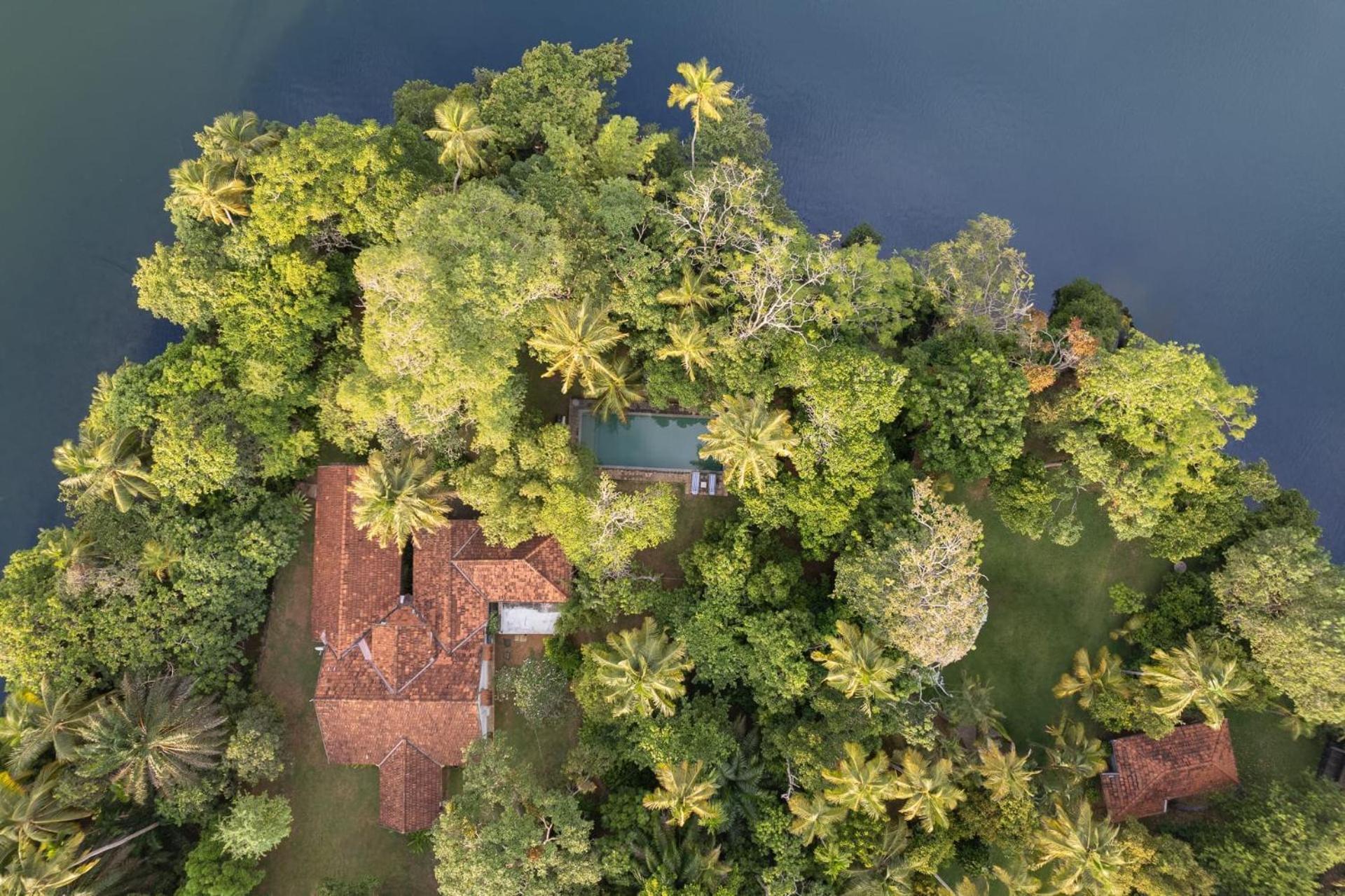 Mo River House Luxury Villa Hikkaduwa Bagian luar foto