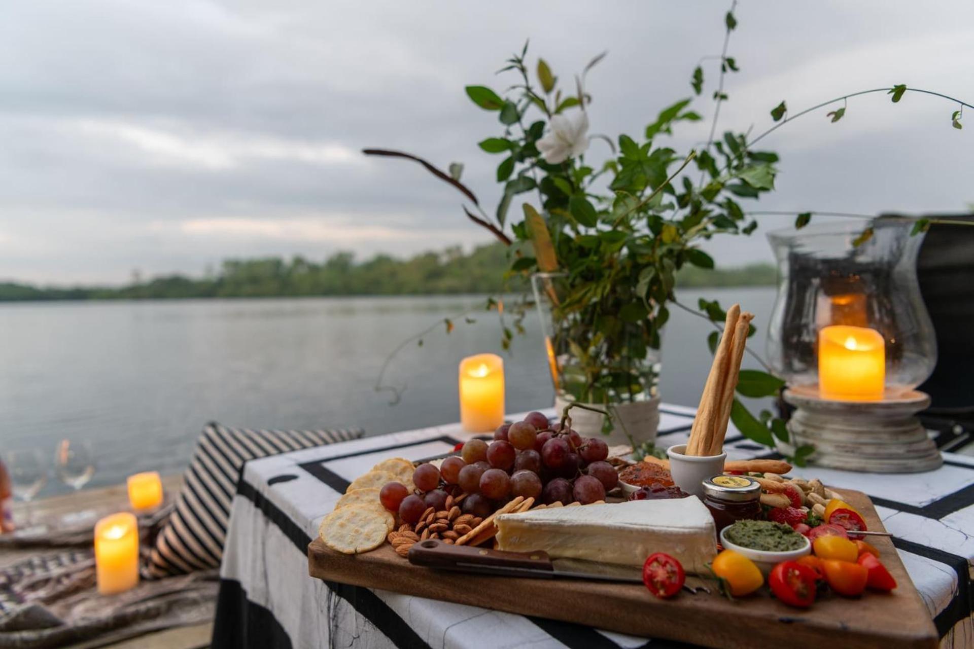 Mo River House Luxury Villa Hikkaduwa Bagian luar foto