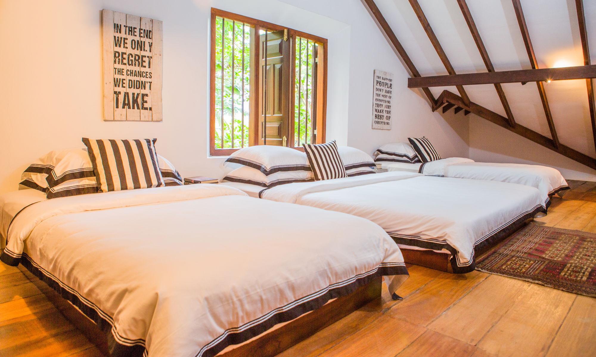 Mo River House Luxury Villa Hikkaduwa Bagian luar foto
